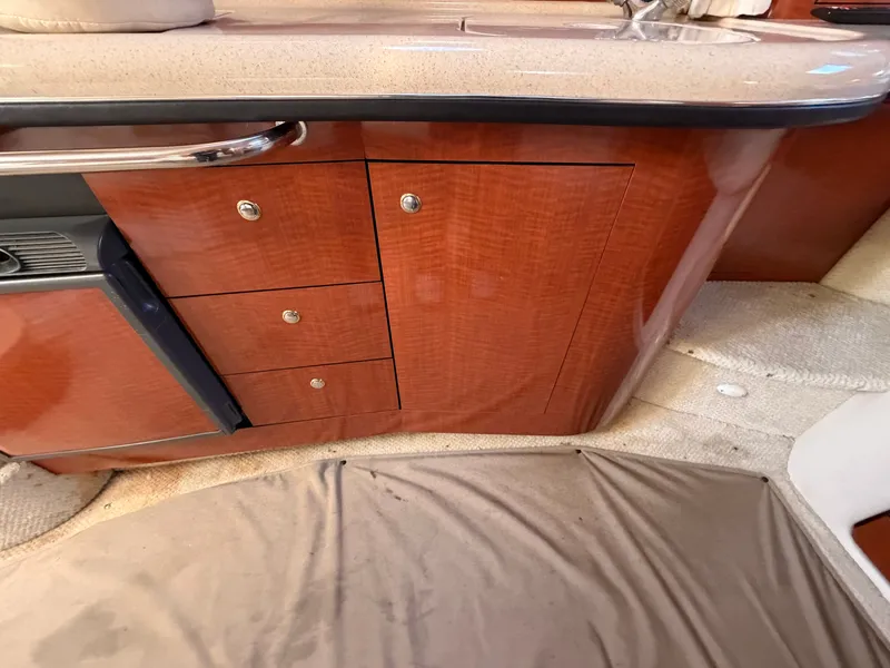 Slide: The Image of Sea Ray Sundancer 320 2003 - 51