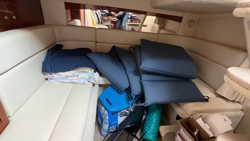 Slide: The Image of Sea Ray Sundancer 320 2003 - 54