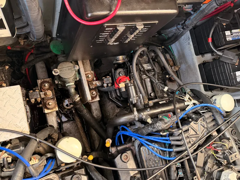 Slide: The Image of Sea Ray Sundancer 320 2003 - 65