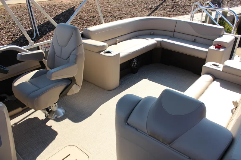 Slide: The Image of 2026 Tahoe Pontoon LTZ Elite interior with plush seating and modern design. - 18