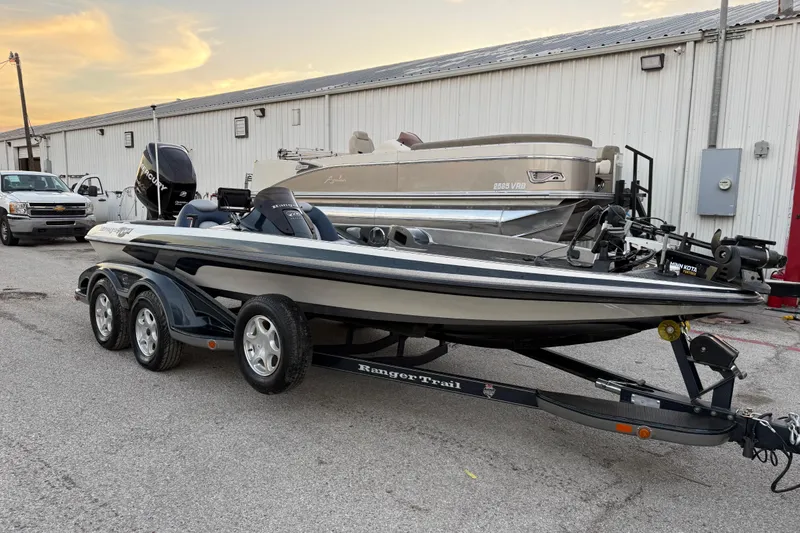 Slide: The Image of 2007 Ranger Z19 Comanche boat with Mercury Pro XS engine on trailer. - 13