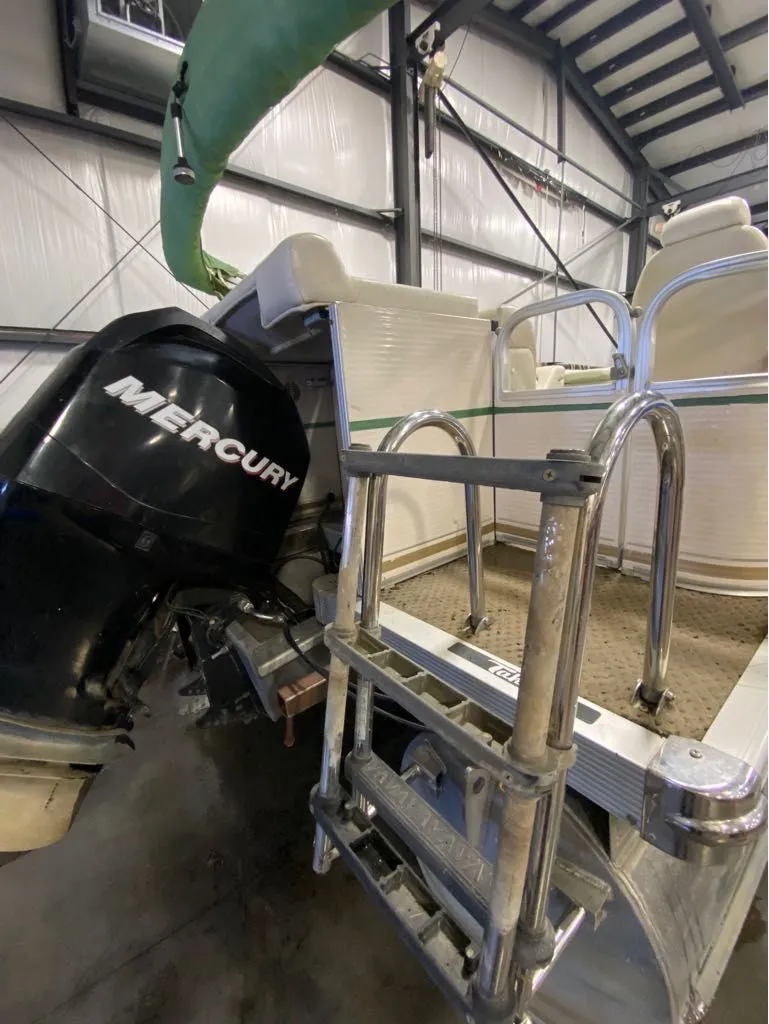 Slide: The Image of Tahoe Blue Ridge 20' Pontoon 2008 - 3