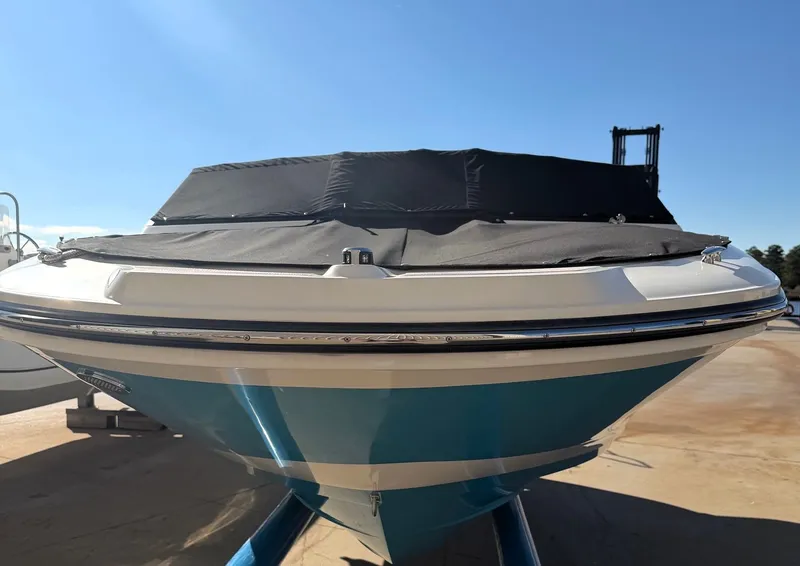 Slide: The Image of Sea Ray SPX 190 Outboard 2021 - 6