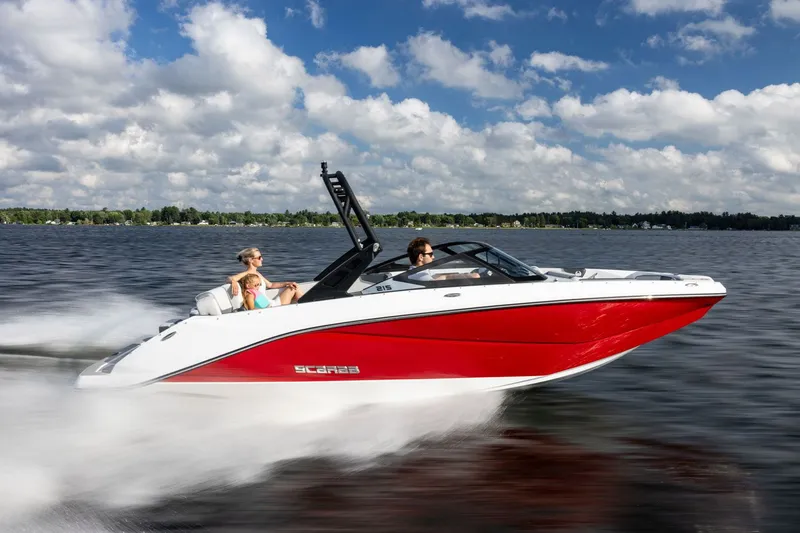 Slide: The Image of Scarab 215 SE 2026 - 10