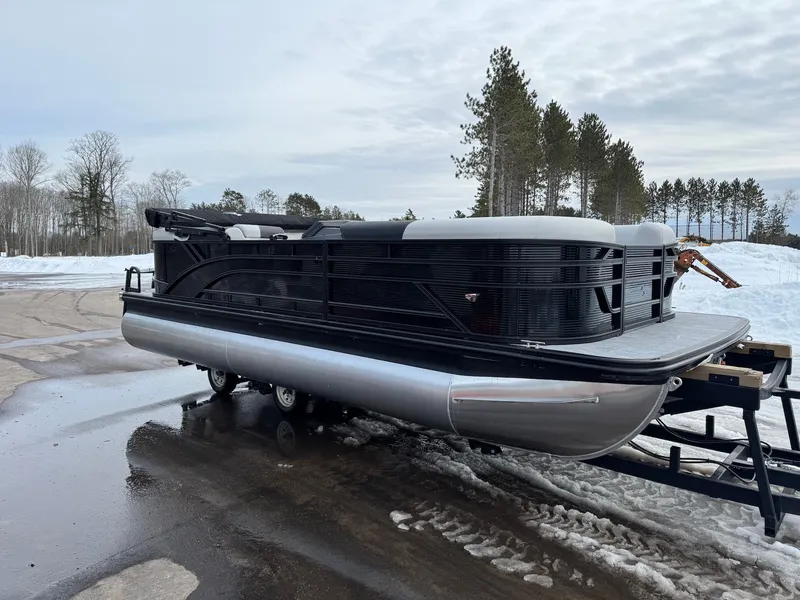 Slide: The Image of Bennington 22SSR-Snap 2026 - 3