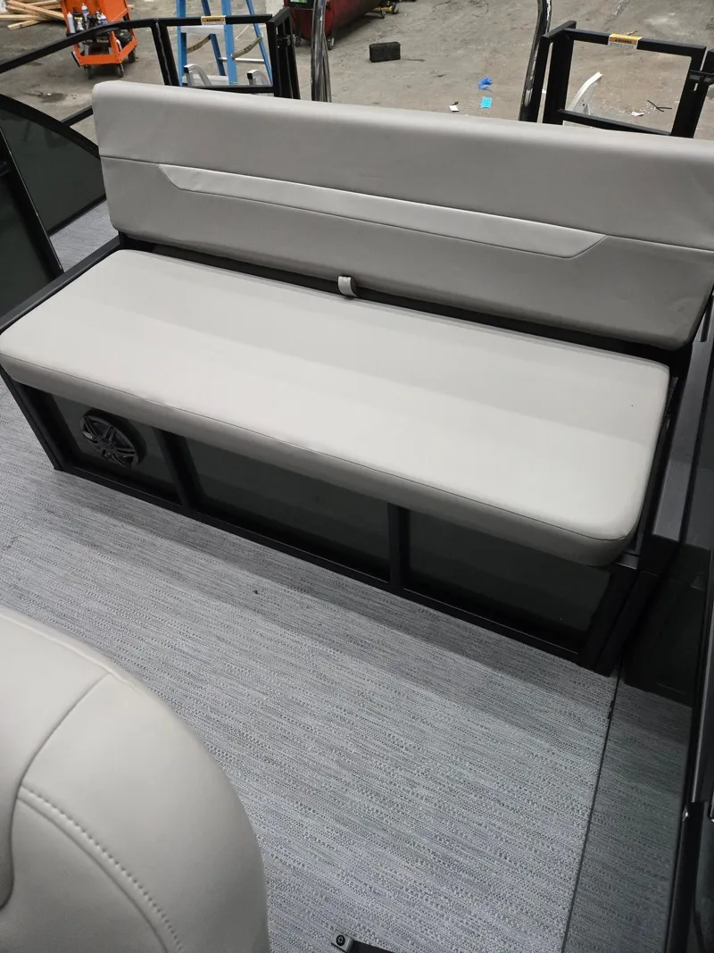 Slide: The Image of Xperience 2286SFLX TRI 2026 - 21