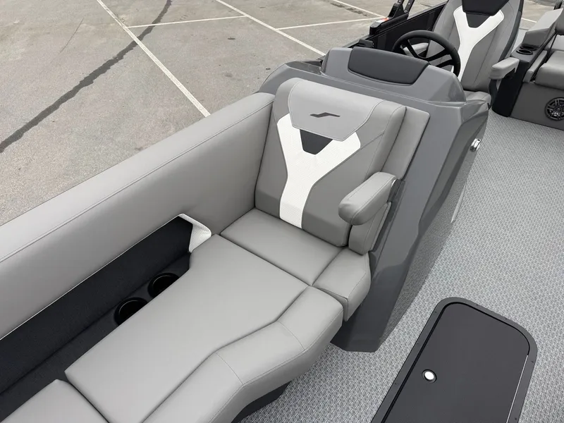 Slide: The Image of Evotti 525CS 2026 - 12