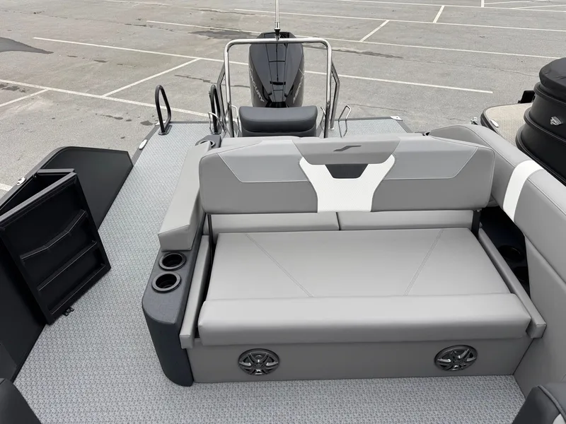 Slide: The Image of Evotti 525CS 2026 - 16