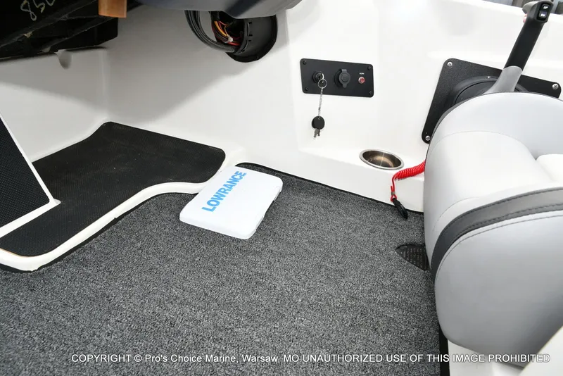 Slide: The Image of Triton 179 TrX 2024 - 42