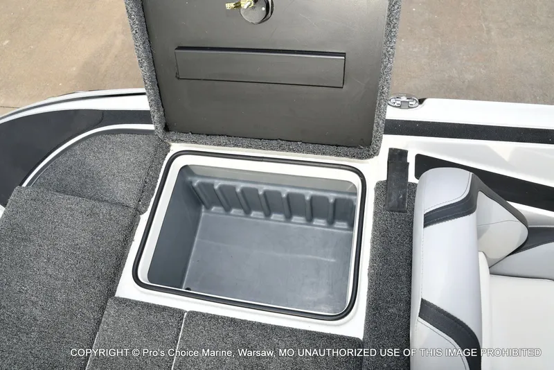 Slide: The Image of Triton 179 TrX 2024 - 62