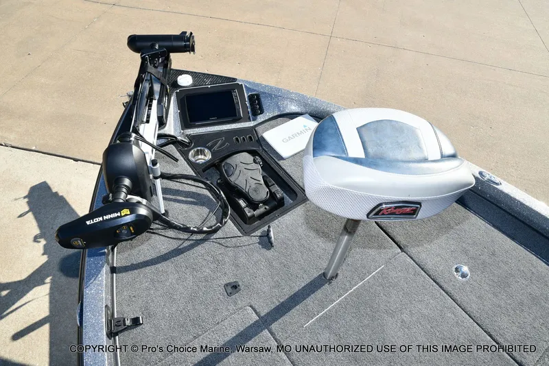 Slide: The Image of Ranger Boats Z519 Dual Console 2021 - 11