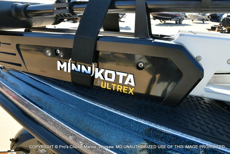 Slide: The Image of Ranger Boats Z519 Dual Console 2021 - 5