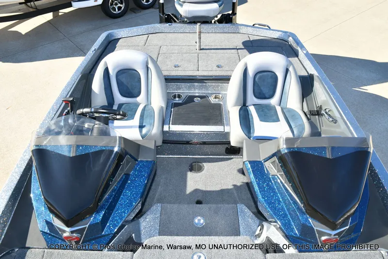 Slide: The Image of Ranger Boats Z519 Dual Console 2021 - 51