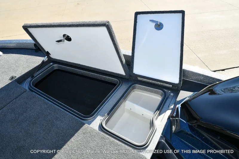 Slide: The Image of Ranger Boats Z519 Dual Console 2021 - 61