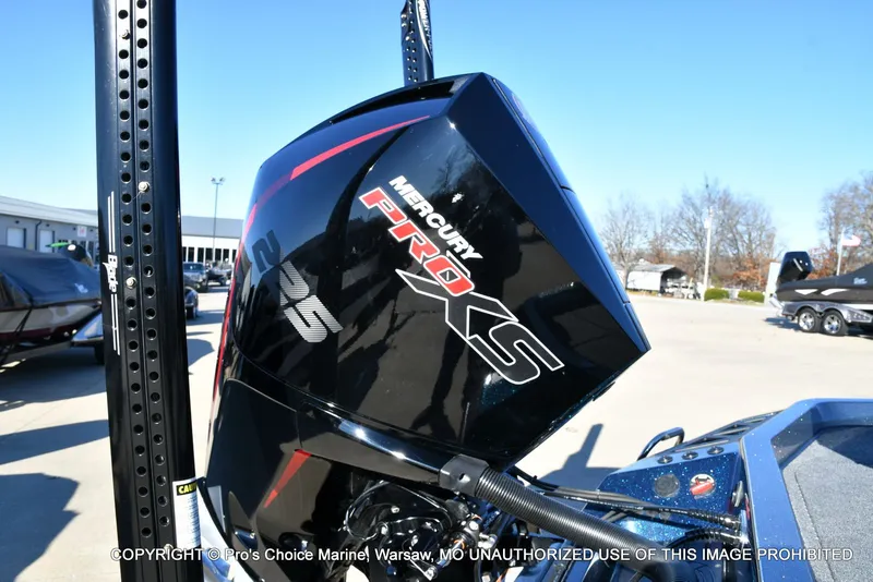 Slide: The Image of Ranger Boats Z519 Dual Console 2021 - 76