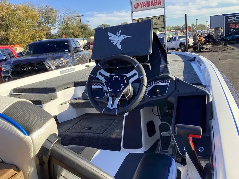 Slide: The Image of Skeeter FXR21 FLEX 2026 - 33