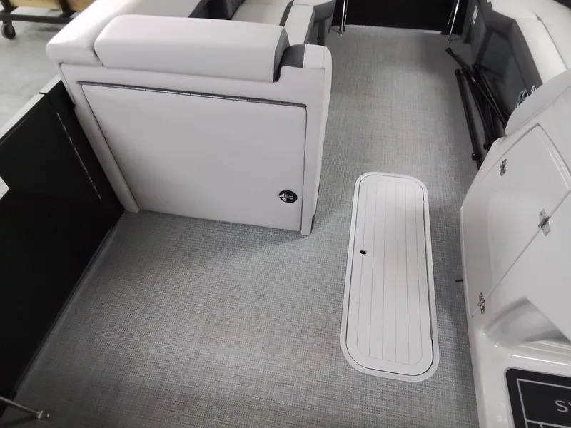 Slide: The Image of Sylvan L-5 SLZ 2026 - 15