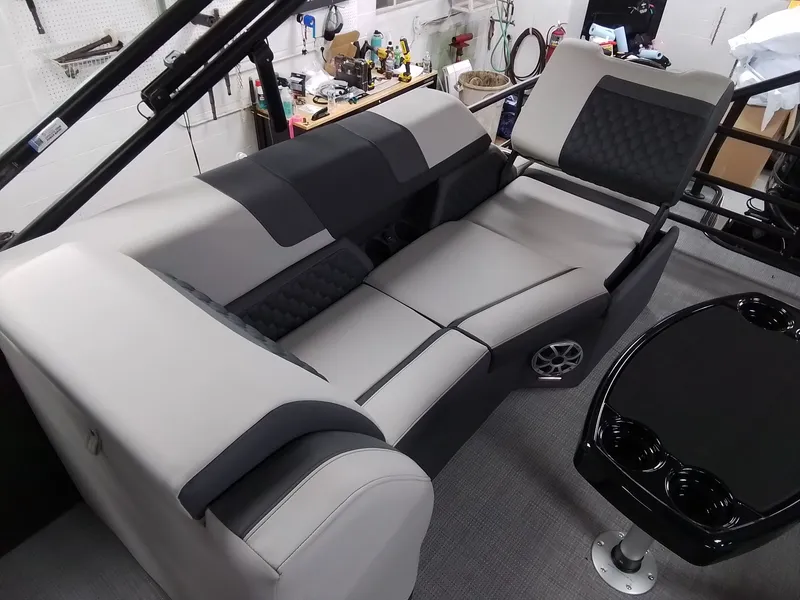 Slide: The Image of Sylvan L-5 SLZ 2026 - 20