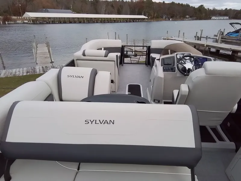 Slide: The Image of Sylvan MIRAGE X5 DLZ B 2026 - 13