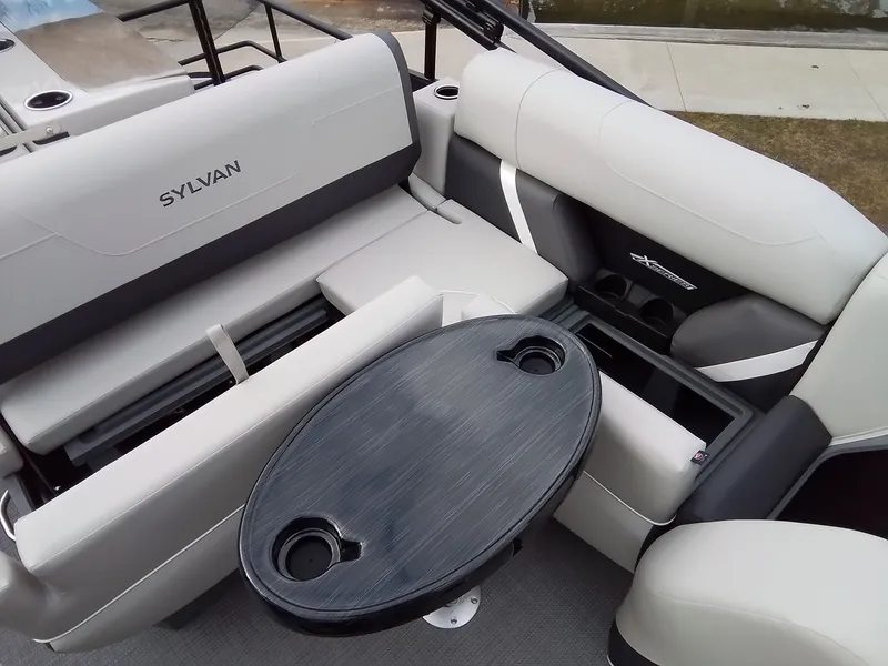 Slide: The Image of Sylvan MIRAGE X5 DLZ B 2026 - 19