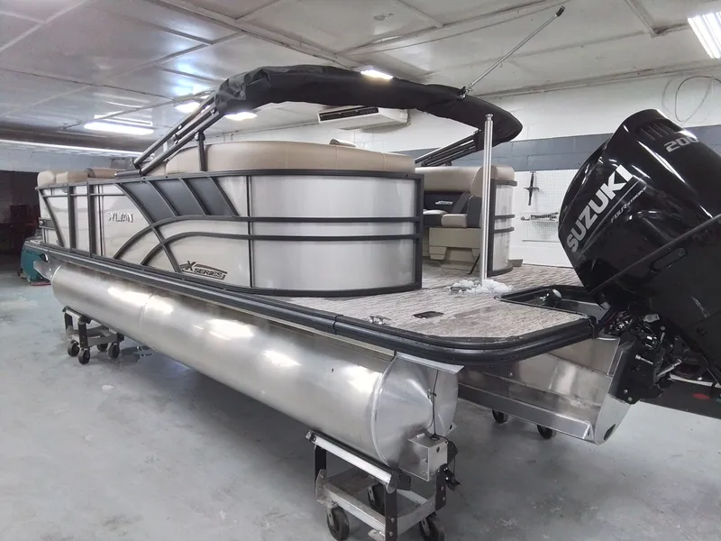 The Image of Sylvan Mirage X3 2026 - 1