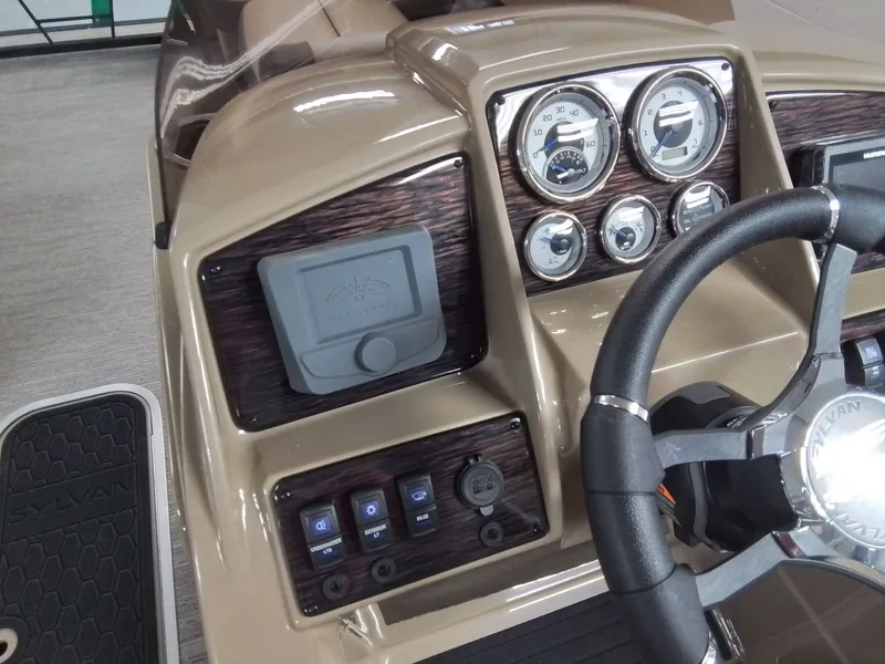 Slide: The Image of Sylvan Mirage X3 2026 - 24