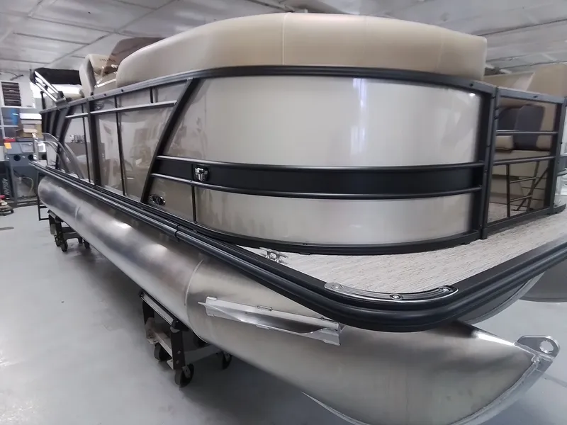 Slide: The Image of Sylvan Mirage X3 2026 - 7