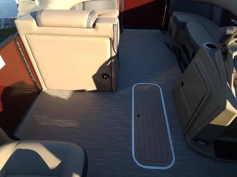 Slide: The Image of Sylvan Mirage X3 2026 - 20