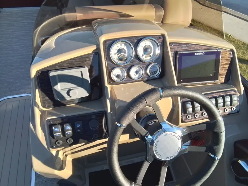 Slide: The Image of Sylvan Mirage X3 2026 - 25