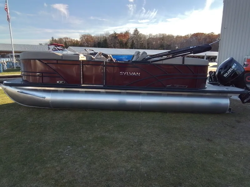 Slide: The Image of Sylvan Mirage X3 2026 - 7