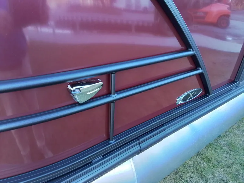 Slide: The Image of Sylvan Mirage X3 2026 - 9