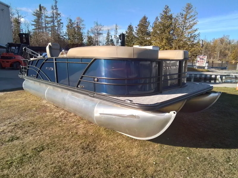 The Image of Sylvan Mirage X3 CLZ 2026 - 1