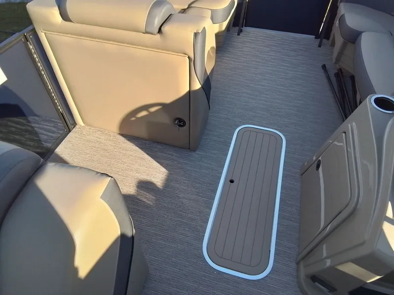 Slide: The Image of Sylvan Mirage X3 CLZ 2026 - 16