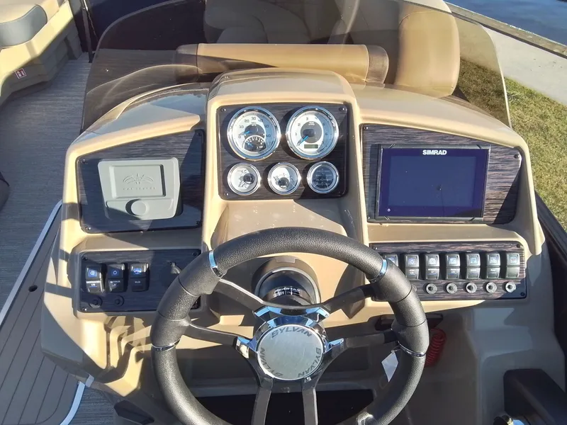 Slide: The Image of Sylvan Mirage X3 CLZ 2026 - 24