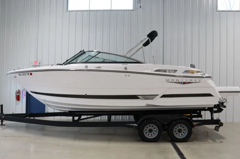 The Image of Monterey 258SS Super Sport 2025 - 1