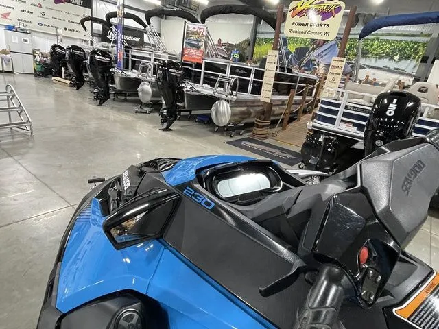 Slide: The Image of Sea-Doo RXT 2019 - 13