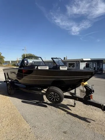 Slide: The Image of Lund 1875 Crossover XS 2026 - 6