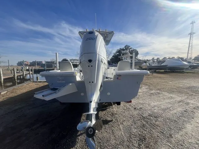 Slide: The Image of Bay Rider 2460FS 2026 - 5