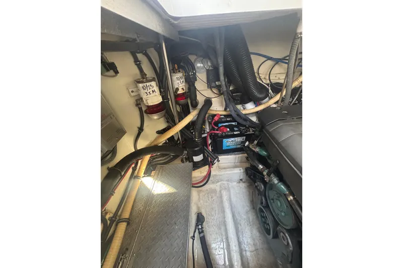 Slide: The Image of Engine compartment of a 2006 Formula 34 Performance Cruiser with Volvo Penta D4-260 engine. - 48