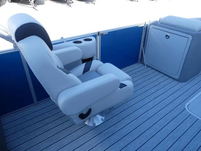 Slide: The Image of G3 Select 322RC 2026 - 18