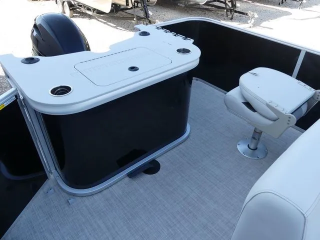 Slide: The Image of SunCatcher Select 20F 2026 - 12