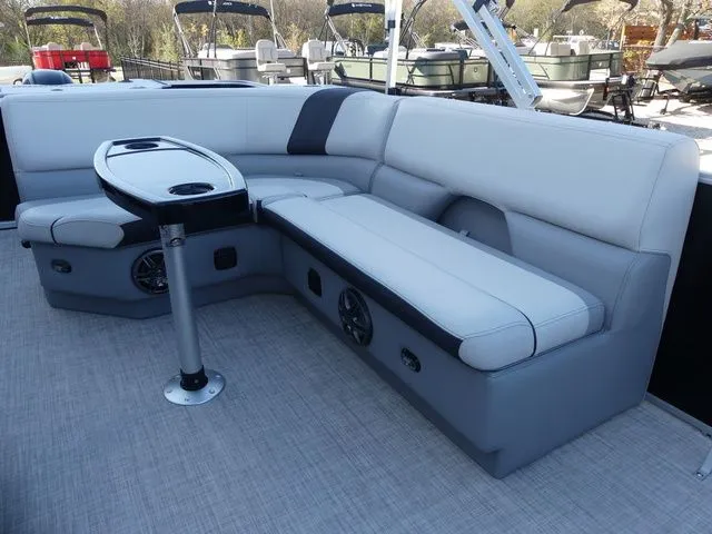 Slide: The Image of SunCatcher Select 20F 2026 - 16