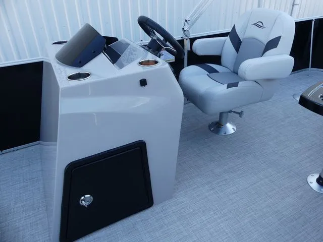 Slide: The Image of SunCatcher Select 20F 2026 - 17