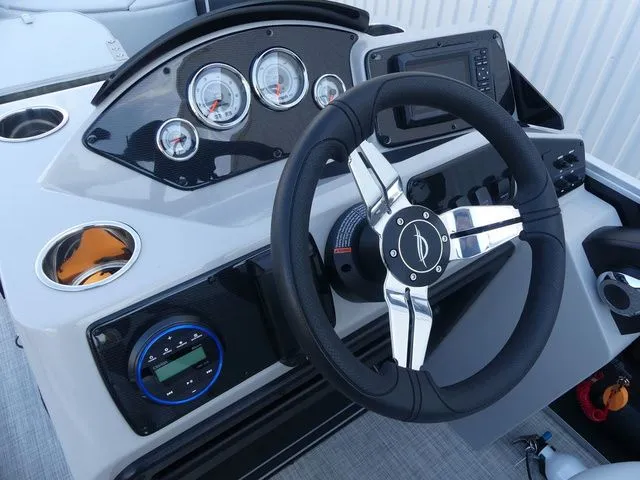 Slide: The Image of SunCatcher Select 20F 2026 - 18