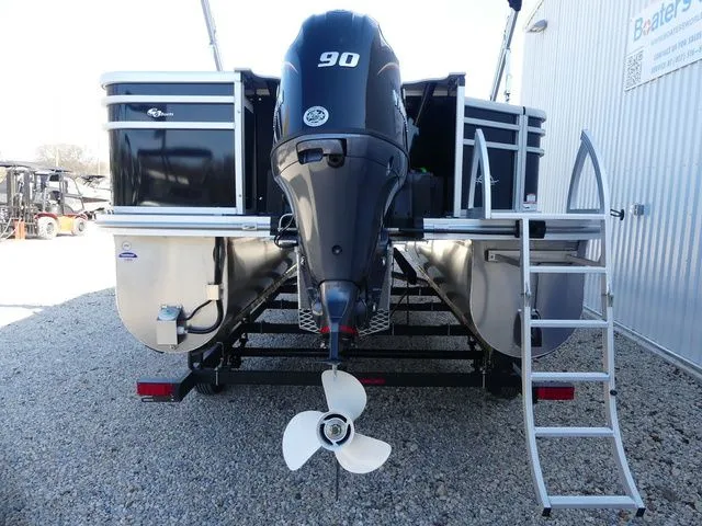 Slide: The Image of SunCatcher Select 20F 2026 - 5