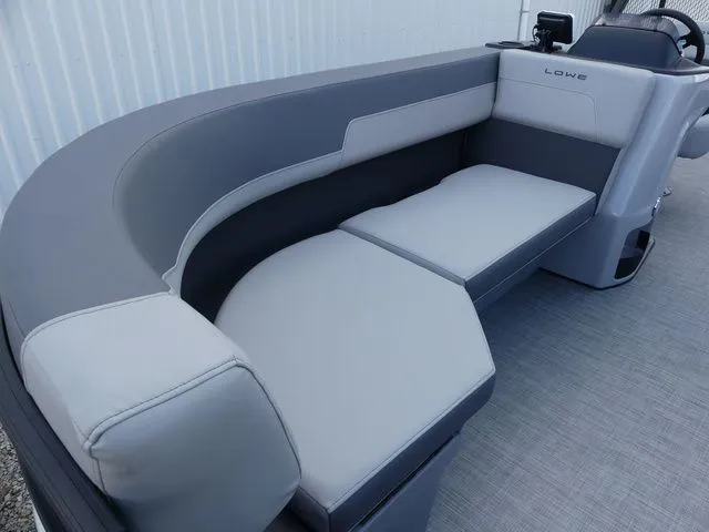 Slide: The Image of Lowe LS 190 2026 - 18