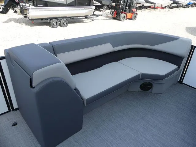 Slide: The Image of Lowe LS 210 WALK Thru 2026 - 19