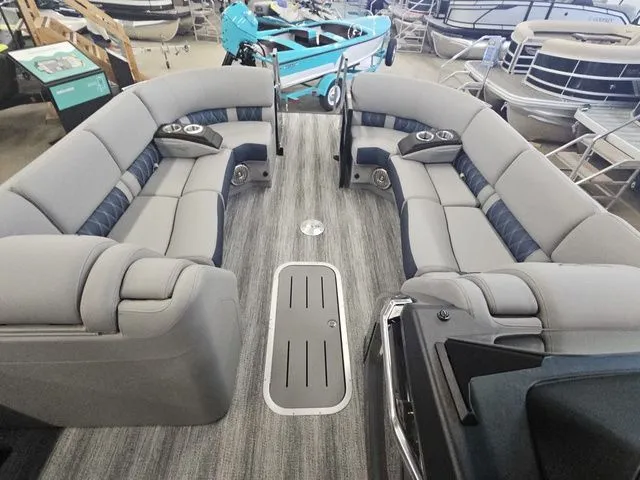 Slide: The Image of Bennington Q Quad Bench 25 QFBA 2026 - 9