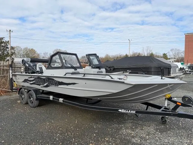 The Image of SeaArk Procat 240 - Suzuki 250 2026 - 1