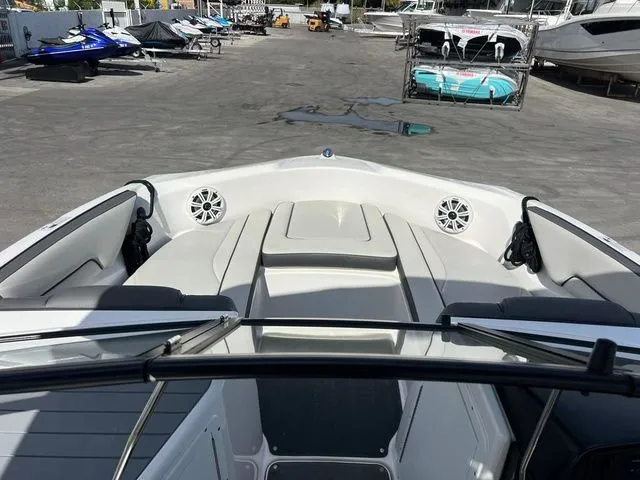 Slide: The Image of Yamaha AR190 2020 - 3